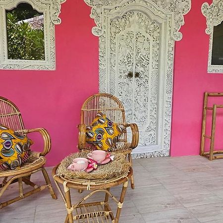United Colors Of Lembongan Hotel Exterior photo