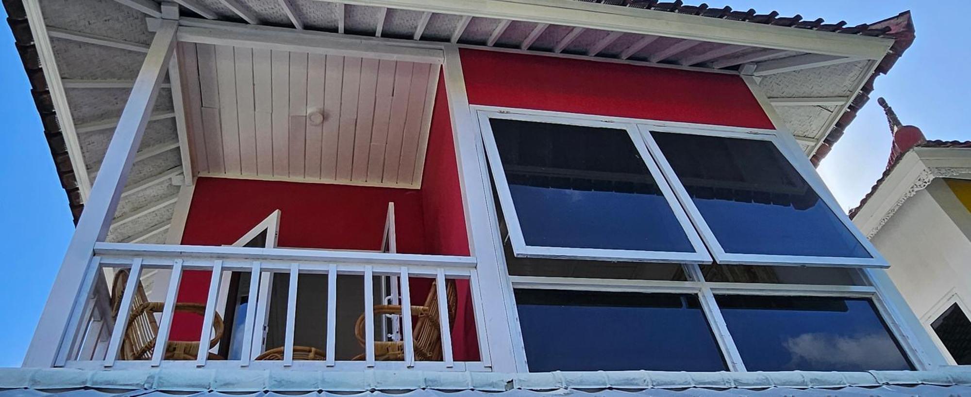 United Colors Of Lembongan Hotel Exterior photo