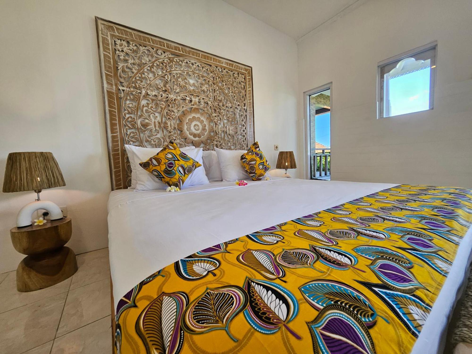United Colors Of Lembongan Hotel Exterior photo